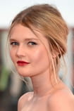 Filmy s tímto hercem Sophie Kennedy Clark - SWEET.TV Filmy s tímto hercem Sophie Kennedy Clark