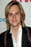 Mark L. Young Filma me aktorin Mark L. Young