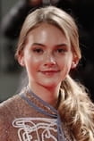 Emilia Jones Filmy s hercom Emilia Jones