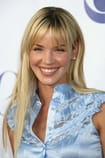 Ashley scott Filmy s tímto hercem Ashley scott