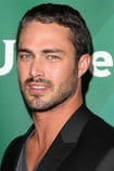 Taylor Kinney Filmy s tímto hercem Taylor Kinney