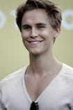 Rhys Wakefield Filmek a színésszel Rhys Wakefield
