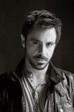 Emun Elliott Filmy s tímto hercem Emun Elliott