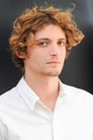 Niels Schneider Филми с актьора Niels Schneider