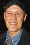 Filmy s hercom Kevin Geer - SWEET.TV Filmy s hercom Kevin Geer