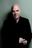 Anthony Minghella Films with the actor Anthony Minghella