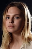 Odessa Young Filmy z aktorem Odessa Young