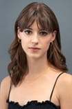 Daisy Edgar-Jones Films with the actor Daisy Edgar-Jones