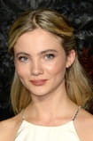 Freya Allan Filmy z aktorem Freya Allan