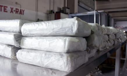 Поймать контрабандиста: операция в тропиках S1E7 - Реки кокаина