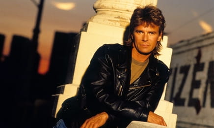 MacGyver S4E4 - Skrzydlata odsiecz