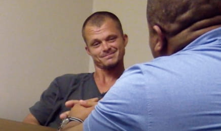 Tajemnice pokoju przesłuchań S2E9 - Śmierć Rambo Tajemnice pokoju przesłuchań S2E9 - Śmierć Rambo