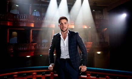 Esti Kornél Esti Kornél