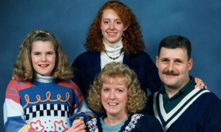 Kryminalne zagadki XXI wieku S1E6 - Dziewczyna z sąsiedztwa Kryminalne zagadki XXI wieku S1E6 - Dziewczyna z sąsiedztwa