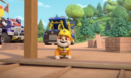 Rubble és a brigád S2E26 - A napelemes busz építése / A vízimentőtorony építése