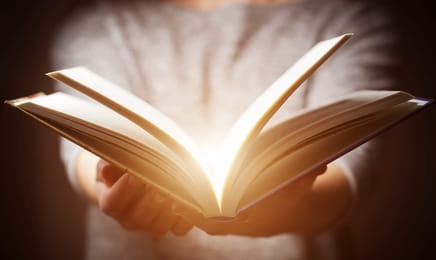 Mesélj nekem! - A vasorrú bába (Benedek Elek)