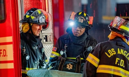 9-1-1 S6E14 - Расстройства