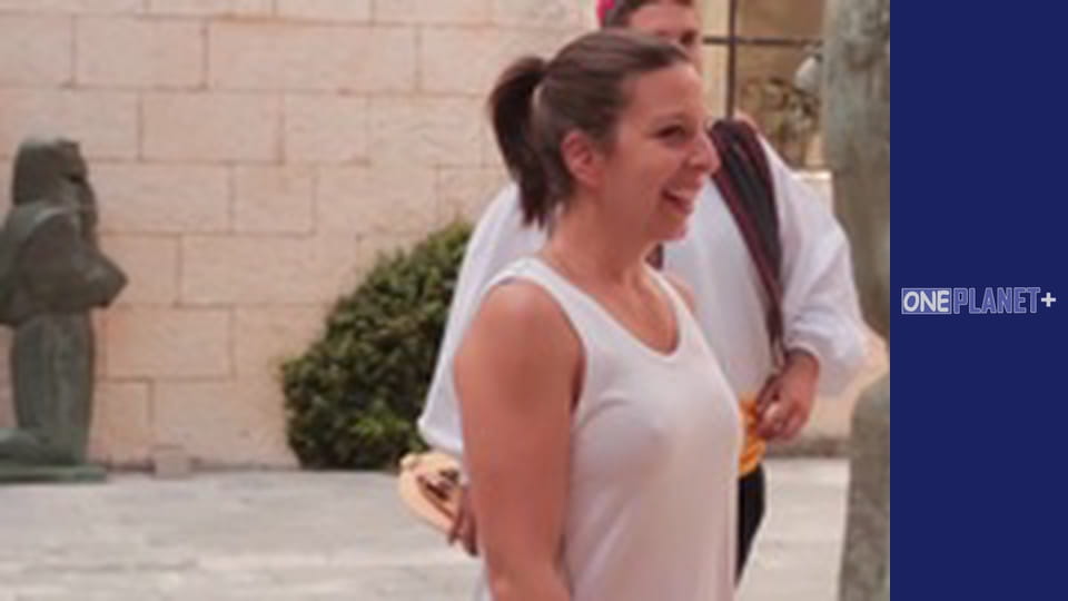 In the rhythm of the dance around the world. Season 1 - Episode 4