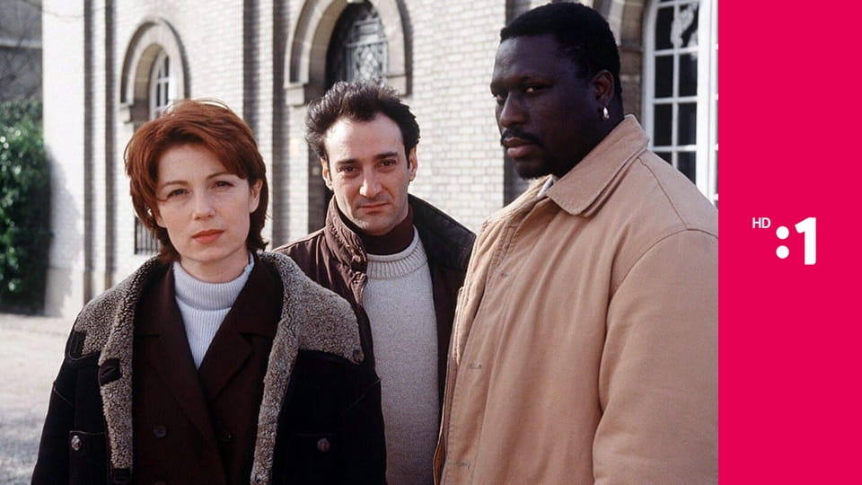 Julie Lescautová S7E3 - Mŕtvy zo stavby