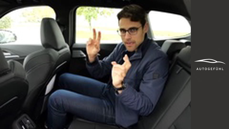 BMW X1 vs Mercedes GLA vs Audi Q3 vs Volvo XC40 best premium compact SUV comparison