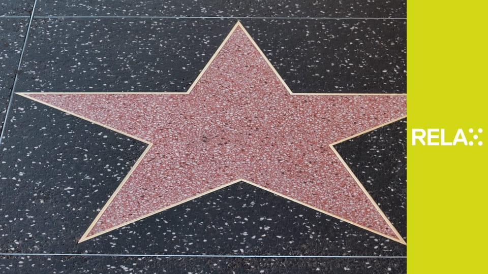 Slavní zblízka E10