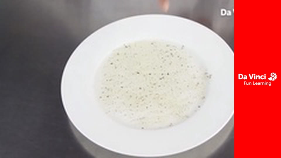 Experimente istețe - Experimentul  cu piperul împrăștiat