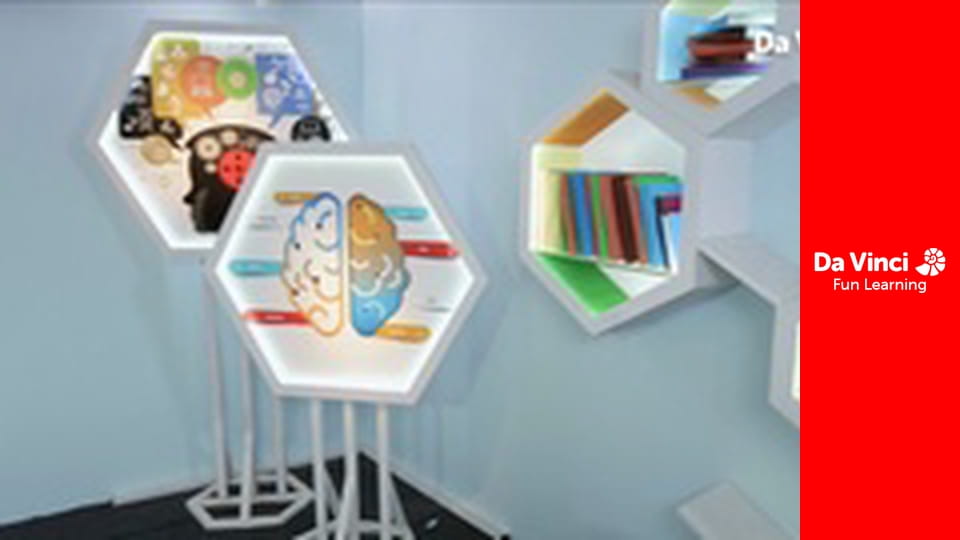 One Stop Science Shop - Bouncing and Bending Light