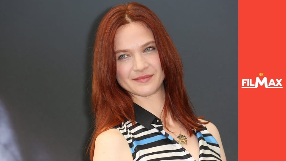 Morderstwa w Paryżu S1E1 - Mniej niż zero