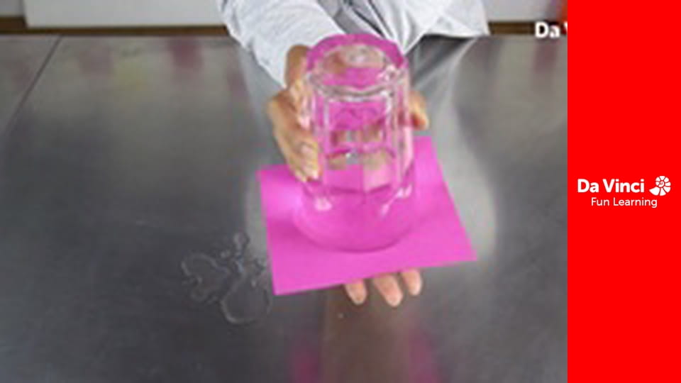 Experimente istețe - Experimentul cu cartonul plutitor