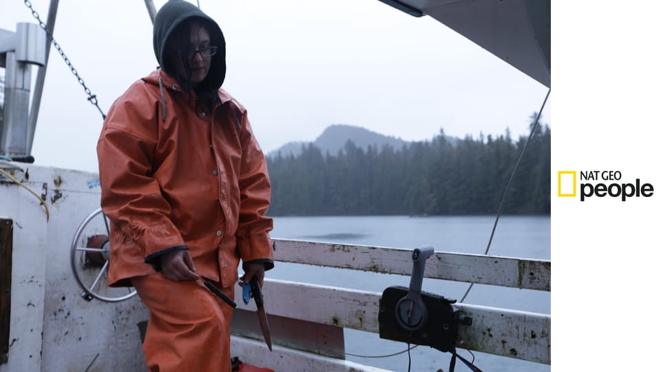 Odludna wyspa S4E9 - Ciężka praca