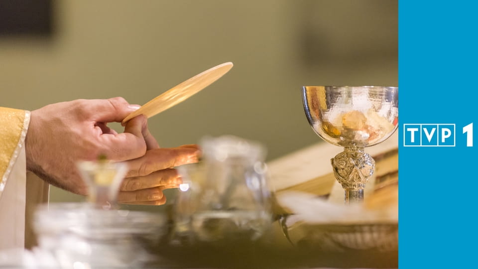 Kościół z bliska E694