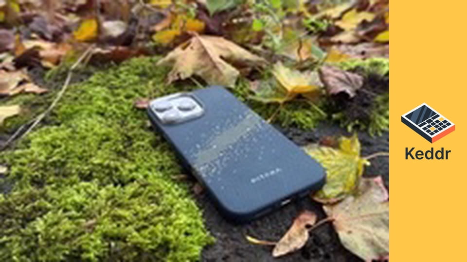 iPhone 16 Pro Max через місяць. Наче робили не Apple.