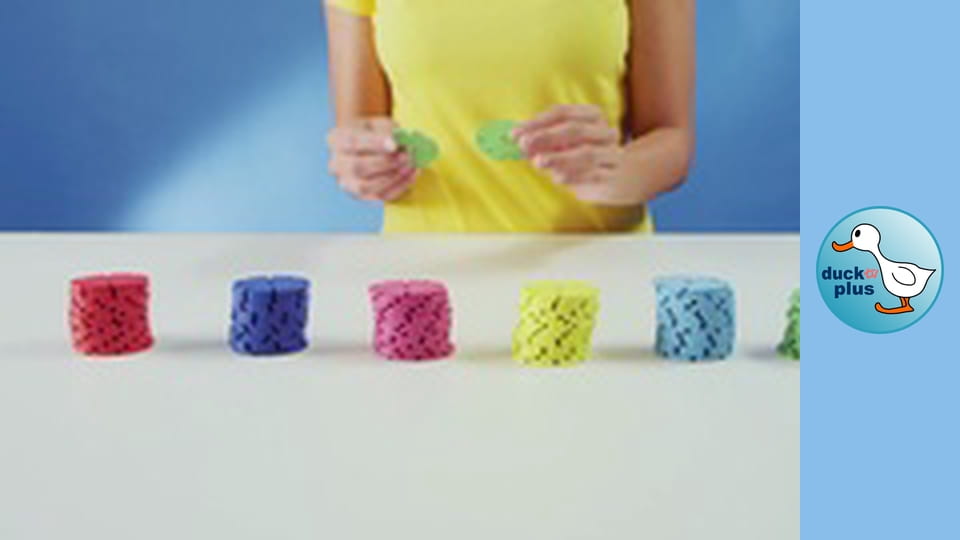 The World of Toys - Building from flowers 1