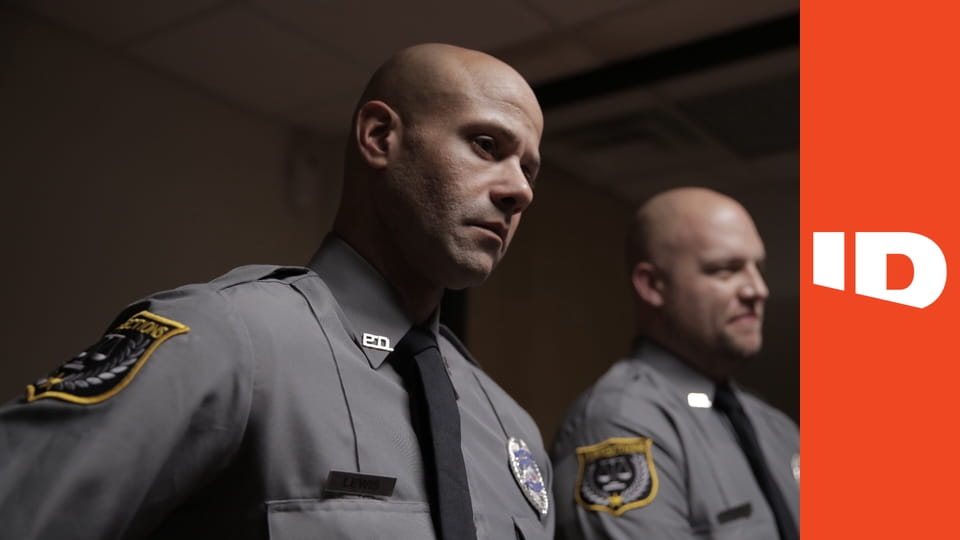 Tady žije ďábel: Stíny smrti S1E9 - Vana