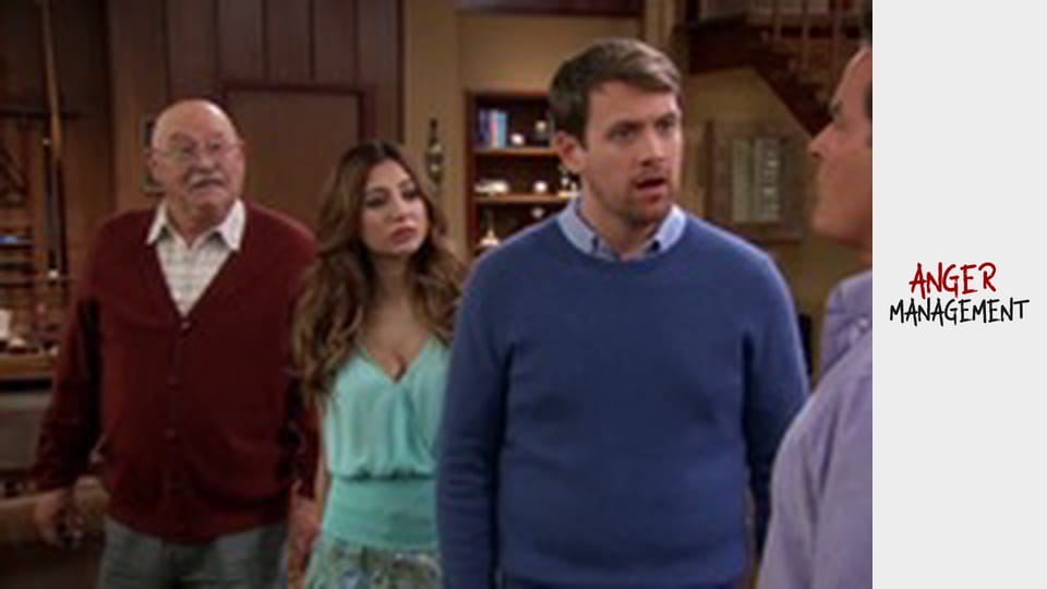 Charlie, Lacey & the Dangerous Plumber S4E15