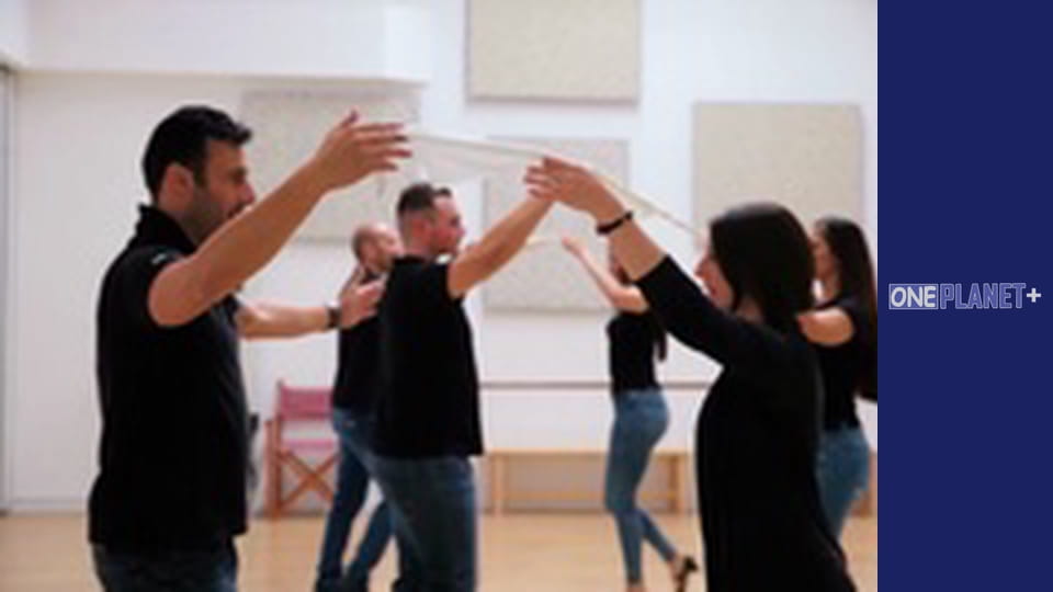 In the rhythm of the dance around the world. Season 3 - Episode 4