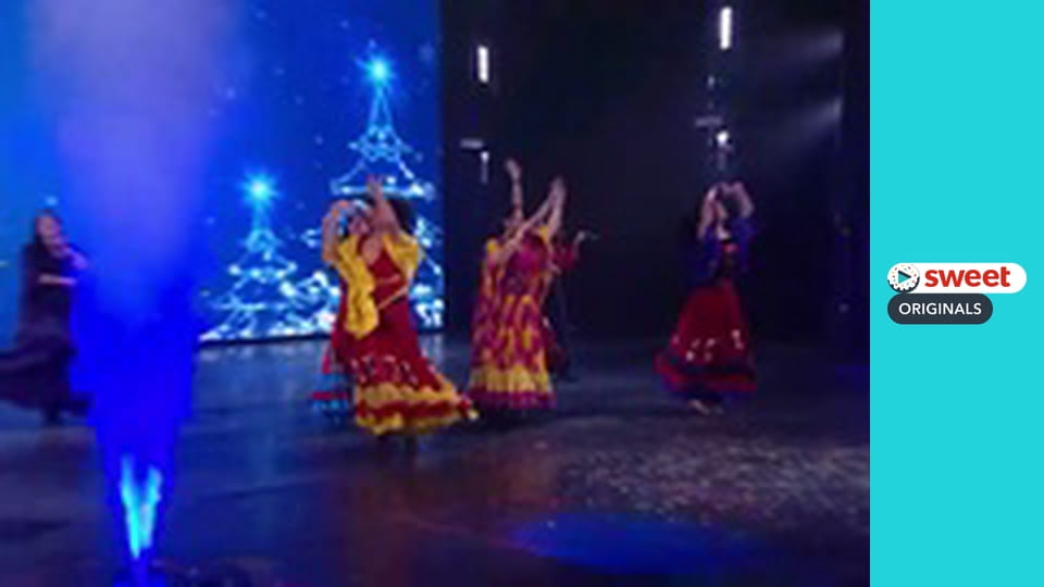 Новорічна пісенна садиба Частина 3