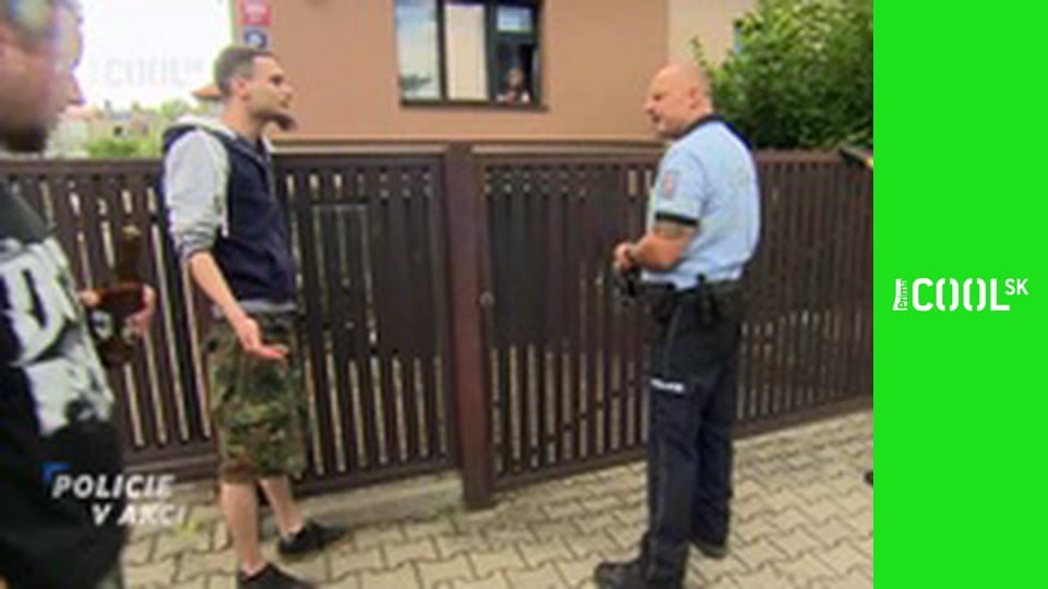 Polícia v akcii - Neodbytný blázon chce obed / Hádka medzi partnermi / Hádka pri košíku / Zúrivý žiarlivec