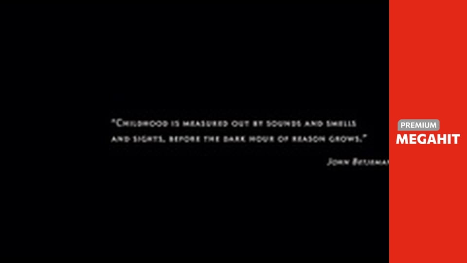 Chlapec v pruhovanom pyžame