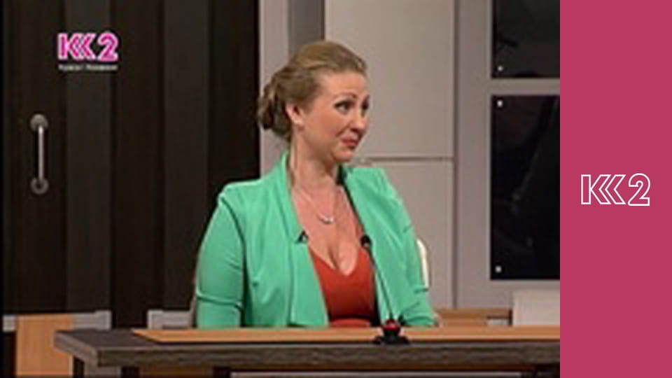 Сімейний суд E19 - Батьки-малолітки