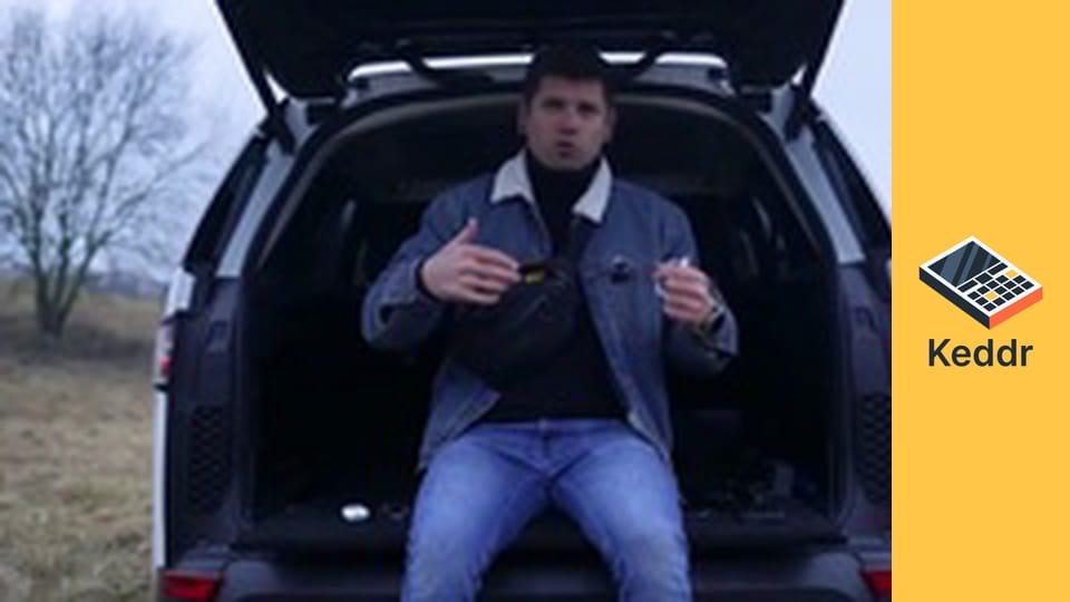 Що таке EDC? Показую свій набір техніки і всього іншого