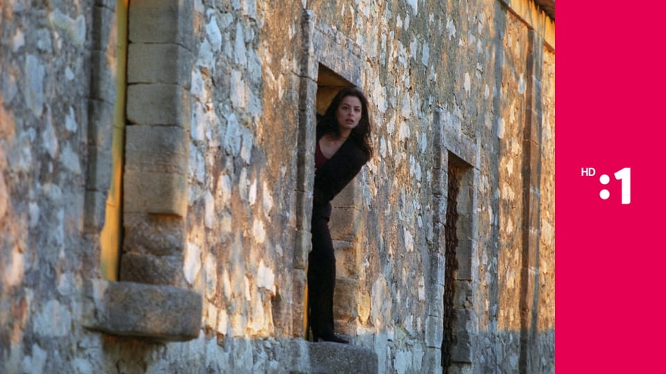 Komisár Montalbano S5E1 - Okruh okolo bóje