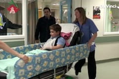 Operațiunea Au! - Acidul gastric și zgomotele stomacului