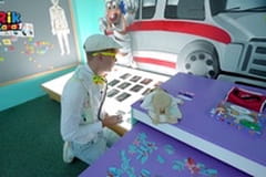 Flopyho veselé príbehy Epizóda 13 - Flopy skúša povolania/Flopy dospelákom?/Flopy detektívom: Prípad strateného zápisníka/Flopy Policajtom