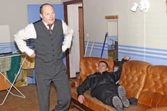 Rodzina zastępcza Sezon 8 Odcinek 11 - Sąsiedzkie przysługi