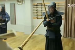 Párbaj egy szumóbirkózóval és a gésák titkai. Japán.