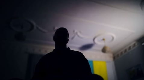 33. EXKLUZIVNÍ. Let na bojovém MI-24 do Mariupolu - armádního leteckého pilota jsem bojovník