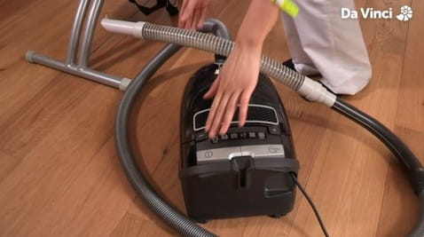 7. Odkurzacz na wszy