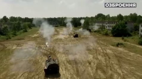 13. ZBRANĚ #13. 2000 PzH.