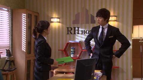 2 Episode